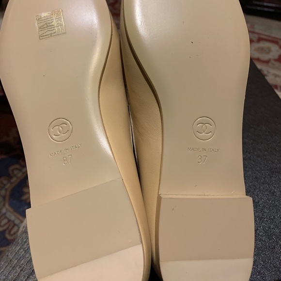 ⭐️SOLD⭐️Chanel BAIGE Moccasins Size 37 - Picture 4 of 4